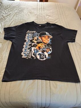 Ken Griffey Jr Shirt (Size XL)